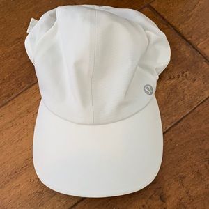 Lululemon white baseball cap lightweight